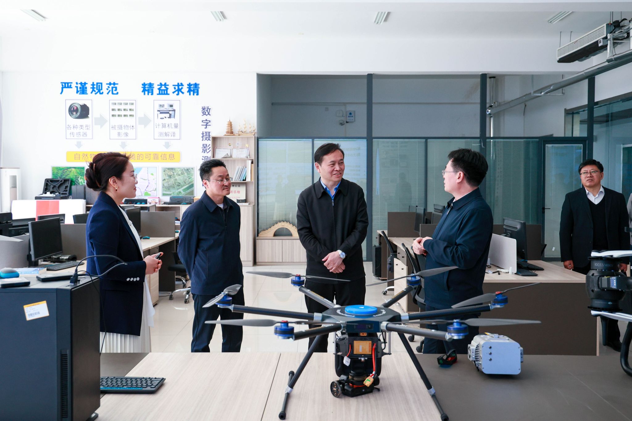 黄红光到学院调研指导工作